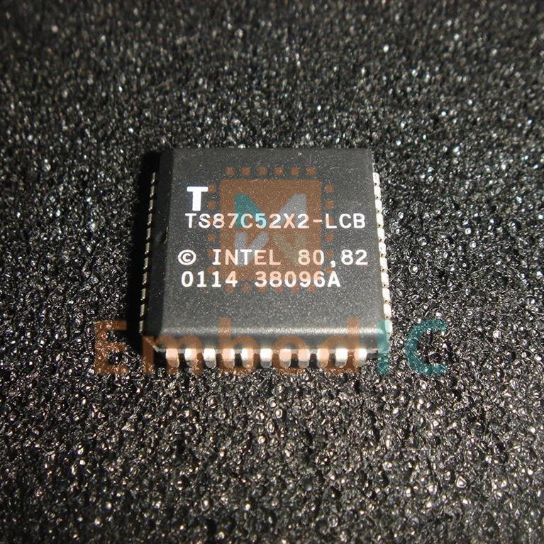 TS87C52X2-LCB